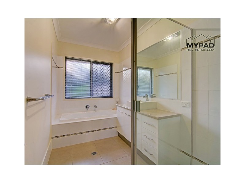 108 Platypus Dr, Greenbank QLD 4124