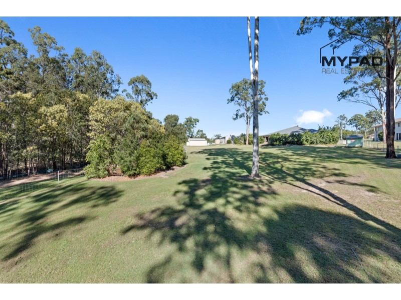 39 Bluewing Court, Greenbank QLD 4124