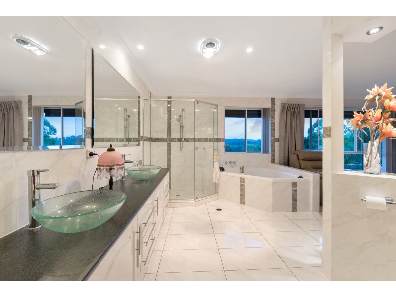 141-143 Anne Collins Crescent, Mundoolun QLD 4285