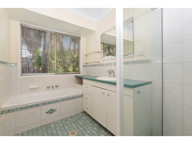 24 Sambit Street, Tanah Merah QLD 4128