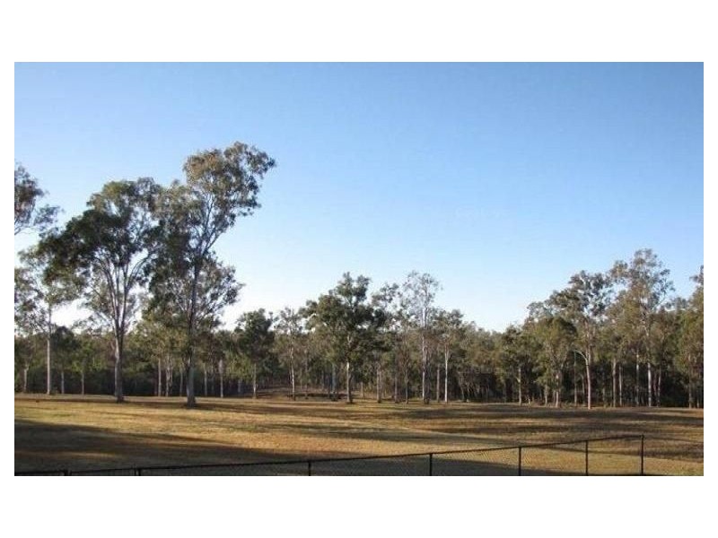 642 Middle Road, Greenbank QLD 4124