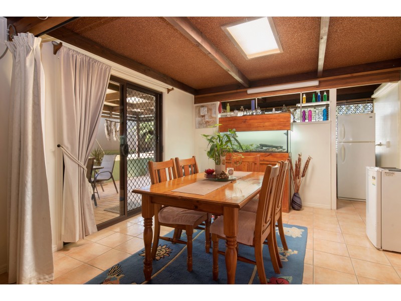 2 Hazelwood Street, Shailer Park QLD 4128