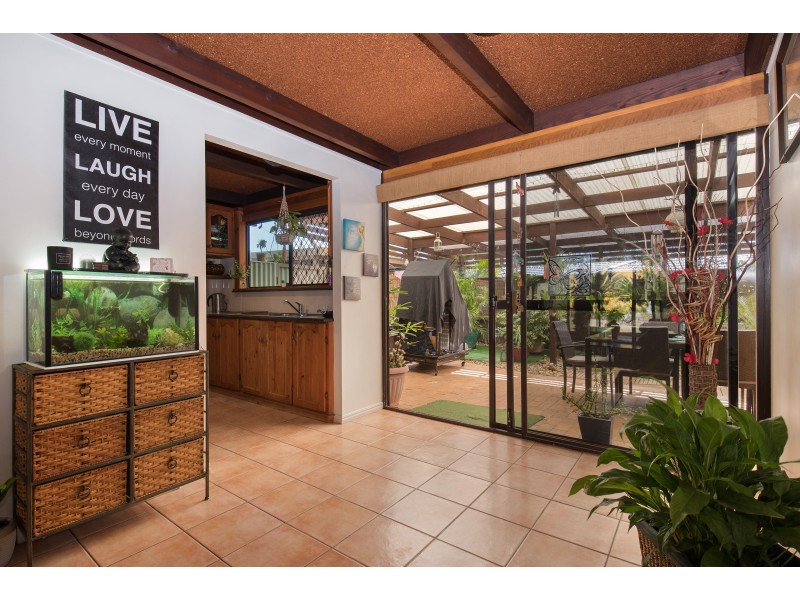 2 Hazelwood Street, Shailer Park QLD 4128