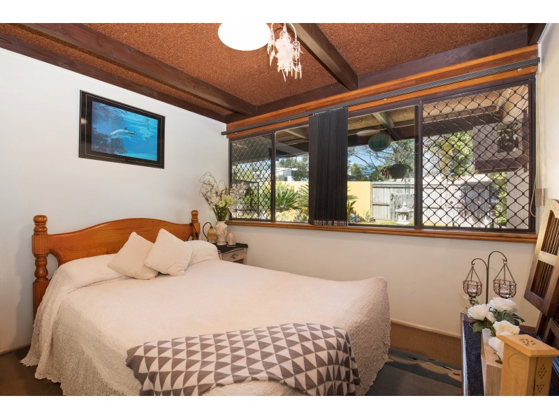 2 Hazelwood Street, Shailer Park QLD 4128