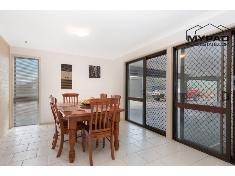 11 Short Street, Boronia Heights QLD 4124
