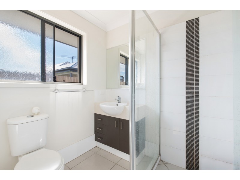 30 Grand Terrace, Waterford QLD 4133
