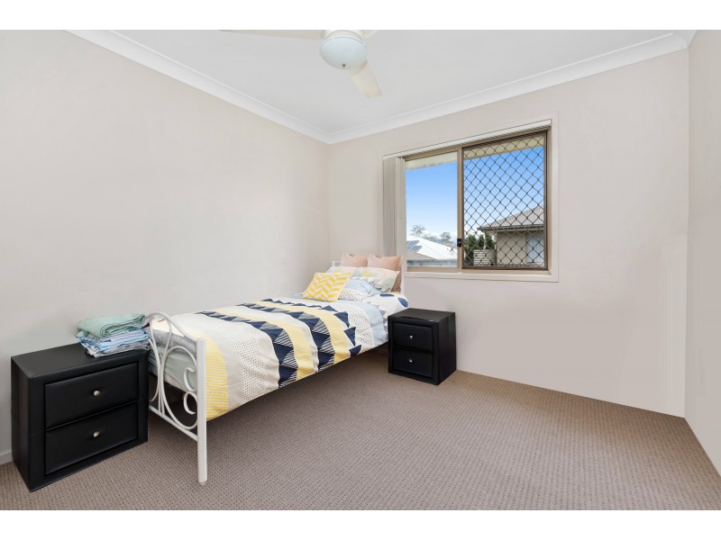 42 Colebrook  Crescent, Doolandella QLD 4077