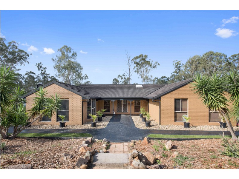 329-353 Scott Lane, North Maclean QLD 4280