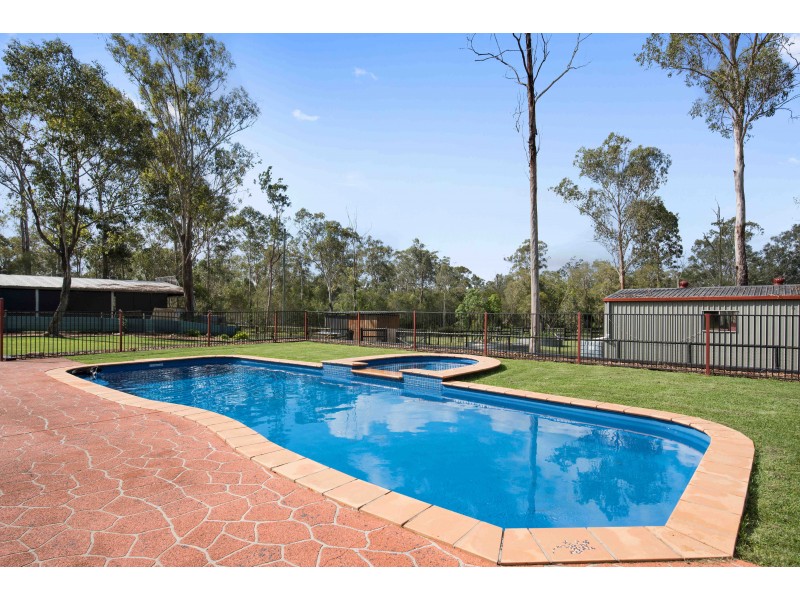 329-353 Scott Lane, North Maclean QLD 4280