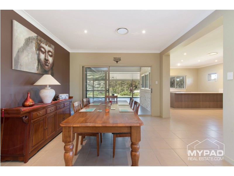 6 Bluewing Court, Greenbank QLD 4124