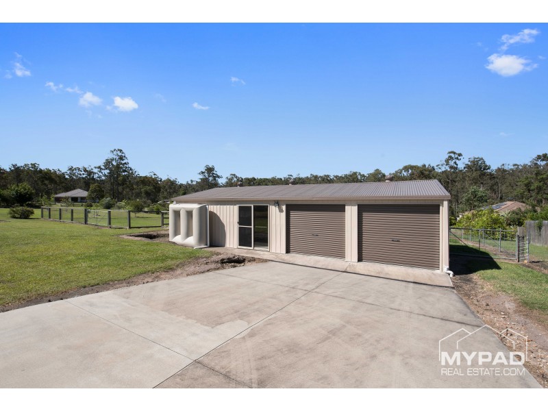 6 Bluewing Court, Greenbank QLD 4124