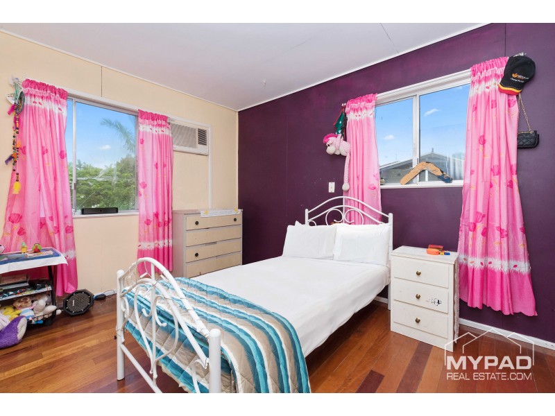 20 Yurugu Street, Woodridge QLD 4114