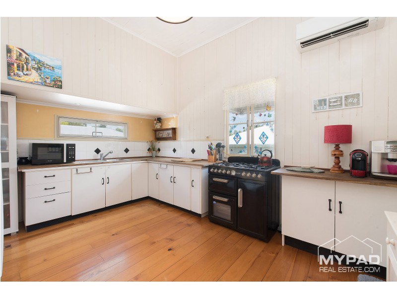 15 Chubb Street, One Mile QLD 4305
