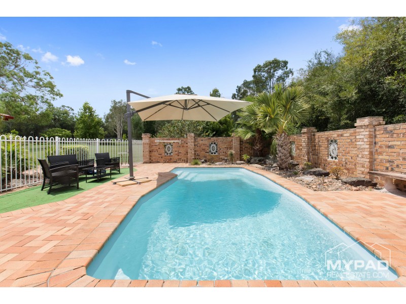 501 Middle Road, Greenbank QLD 4124