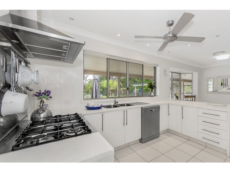 25 Karragata Court, Tallebudgera QLD 4228