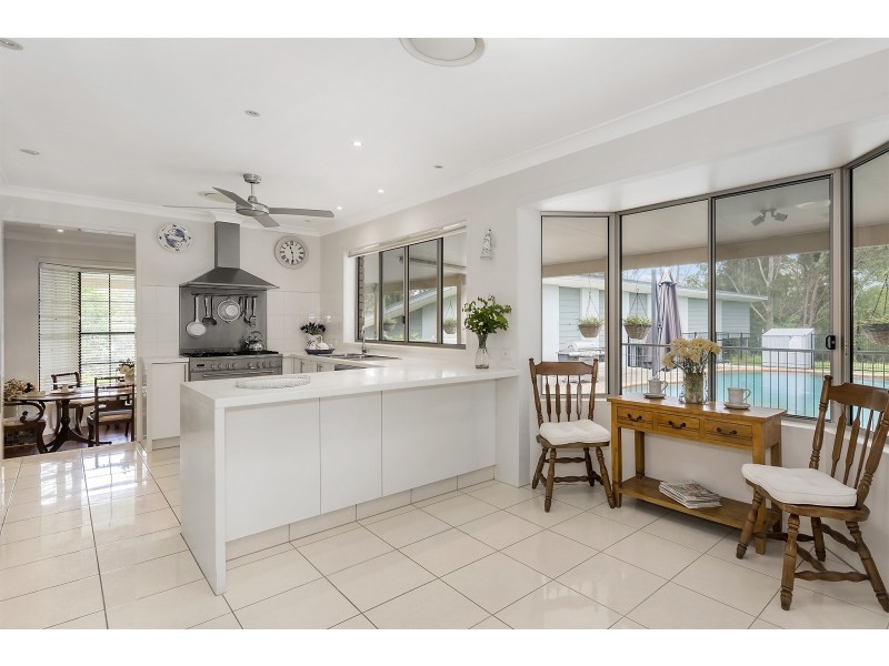 25 Karragata Court, Tallebudgera QLD 4228