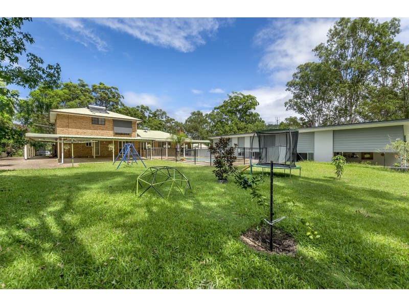 25 Karragata Court, Tallebudgera QLD 4228