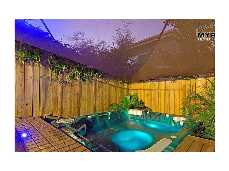 14 Barrington Street, Springfield Lakes QLD 4300