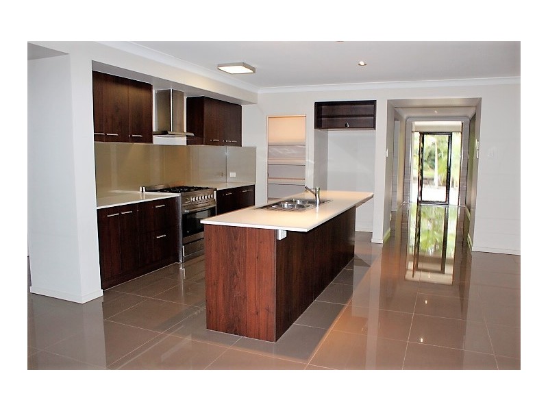 91 Devries Street, Pallara QLD 4110