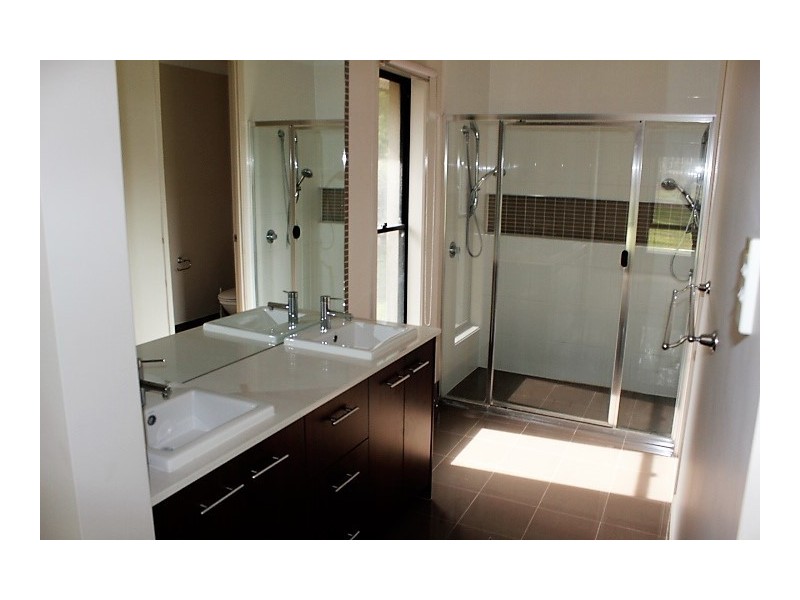 91 Devries Street, Pallara QLD 4110