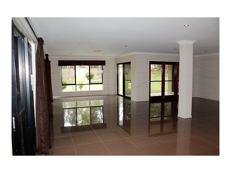 91 Devries Street, Pallara QLD 4110