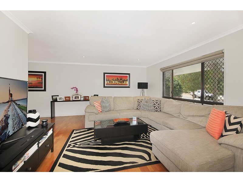 24 Raleigh Street, Springwood QLD 4127