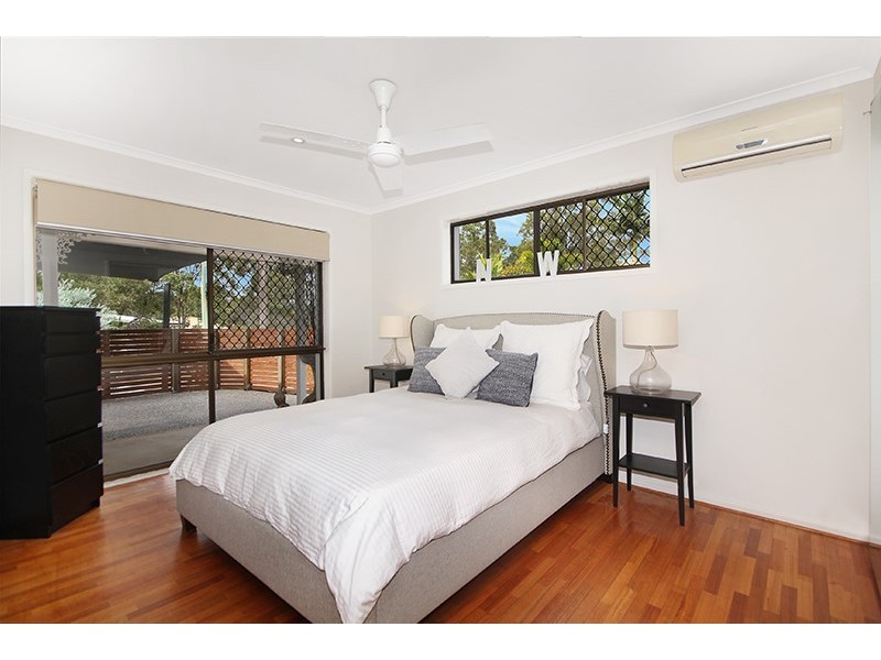 24 Raleigh Street, Springwood QLD 4127