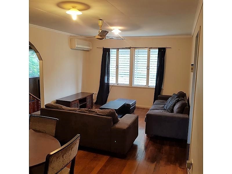 3 Margarette Street, Logan Central QLD 4114