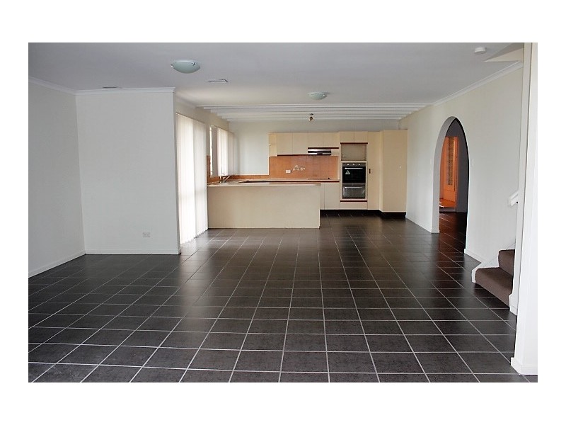 36 Dennis Road, Springwood QLD 4127