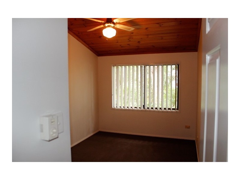 36 Dennis Road, Springwood QLD 4127