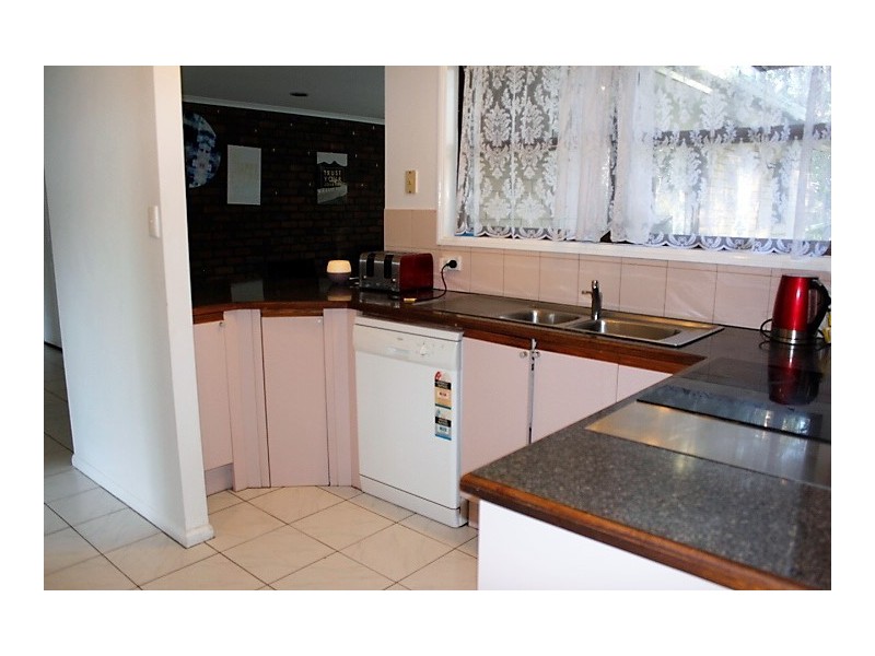 147 Green Road, Park Ridge QLD 4125