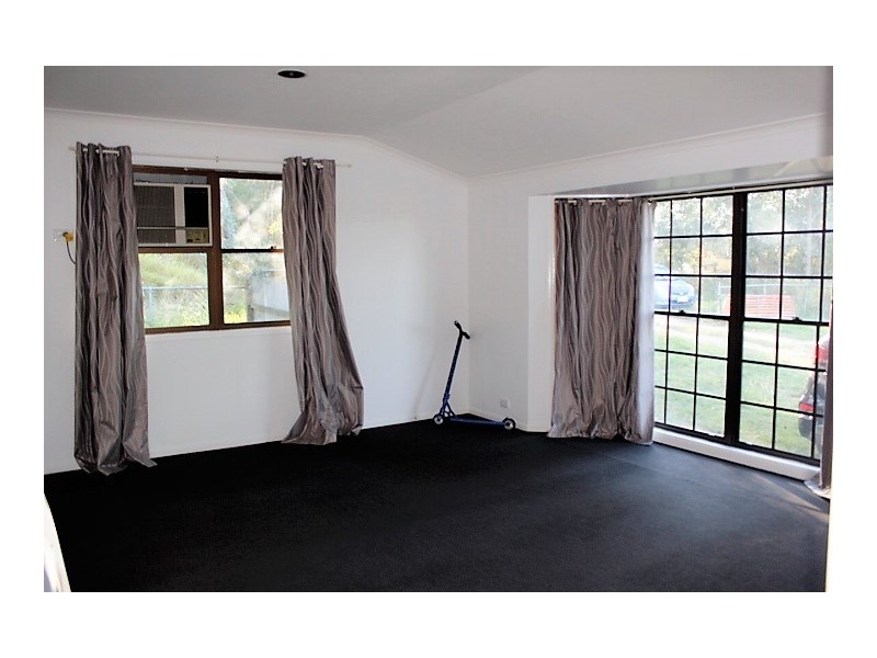 147 Green Road, Park Ridge QLD 4125