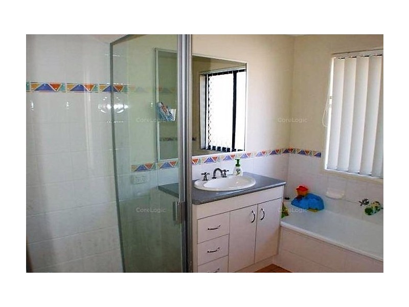 5 Osprey Street, Loganlea QLD 4131