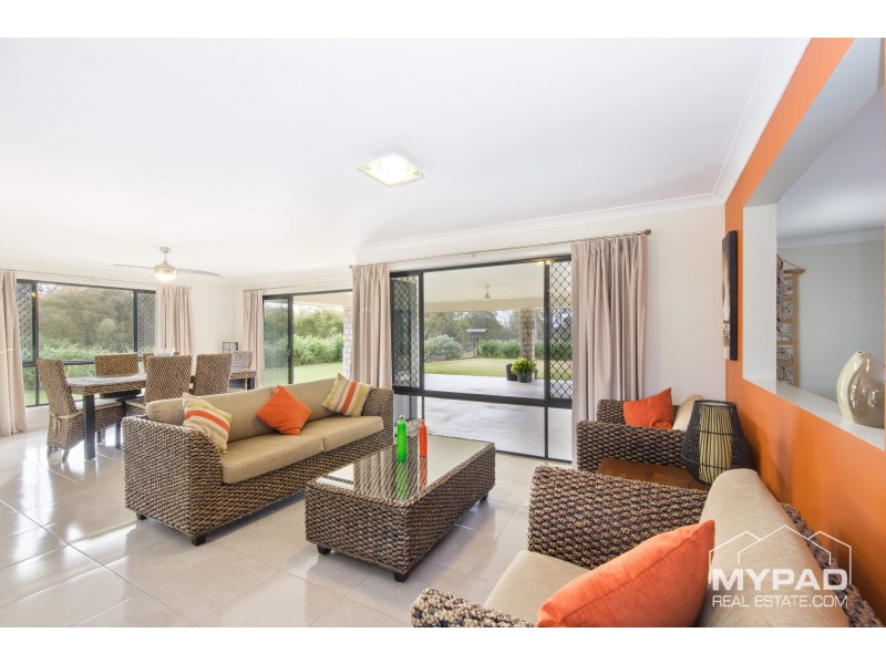 1 Beethoven Court, South Maclean QLD 4280