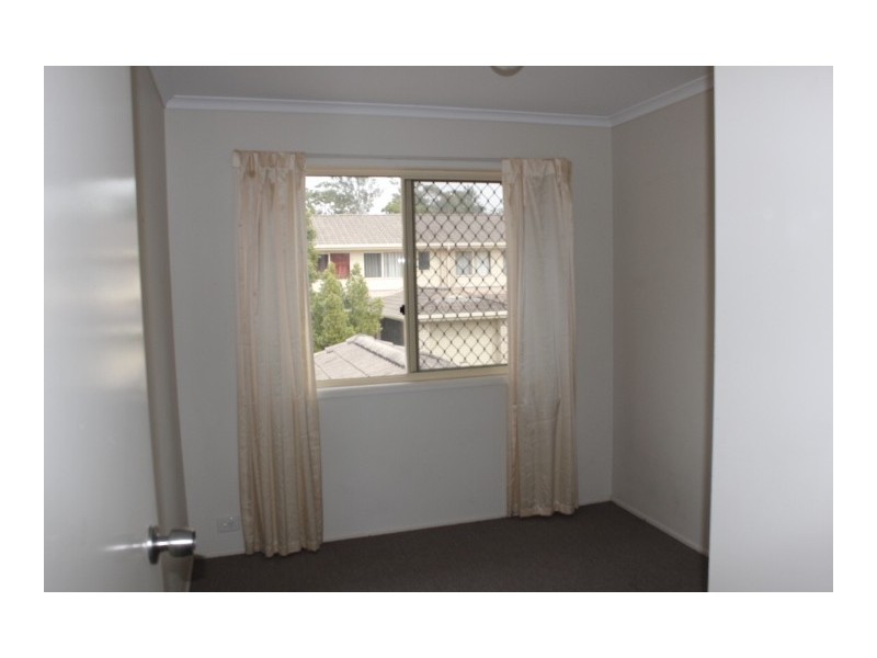 11/11 Damalis Street, Woodridge QLD 4114