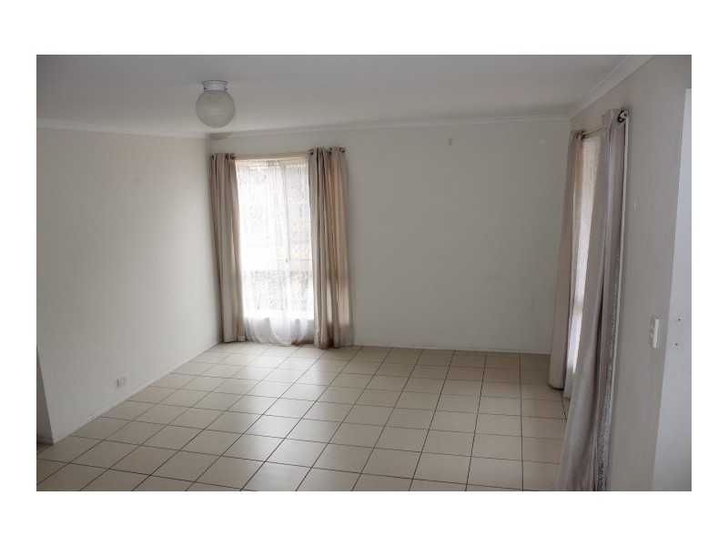 11/11 Damalis Street, Woodridge QLD 4114
