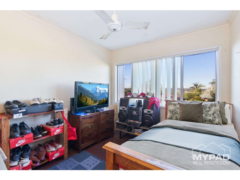 12 Burke Street, Woodridge QLD 4114