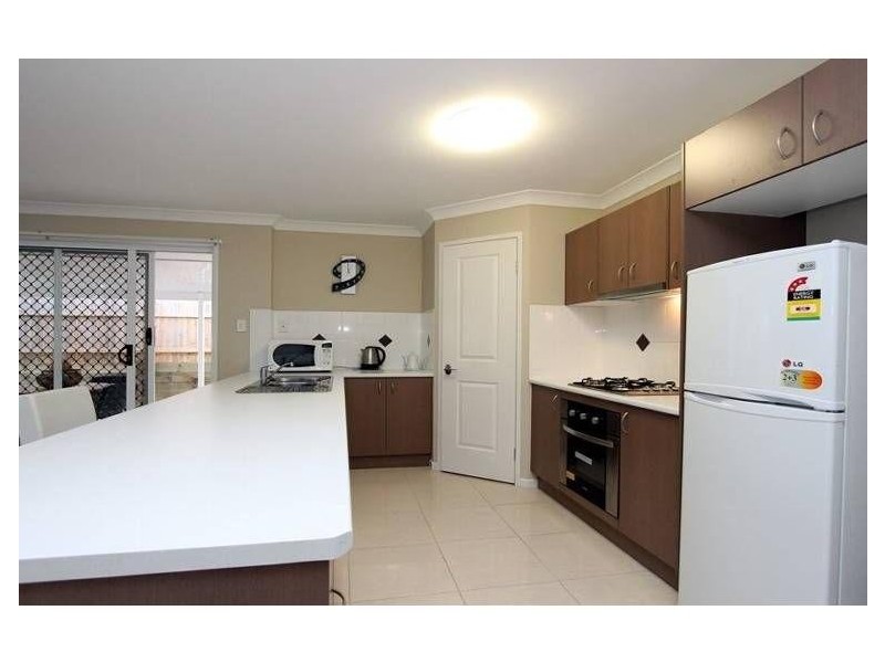 7 Hopman Way, Springfield Lakes QLD 4300