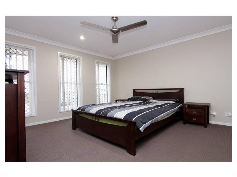 7 Hopman Way, Springfield Lakes QLD 4300