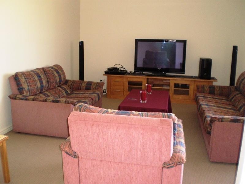 30 Sophie Street, Raceview QLD 4305