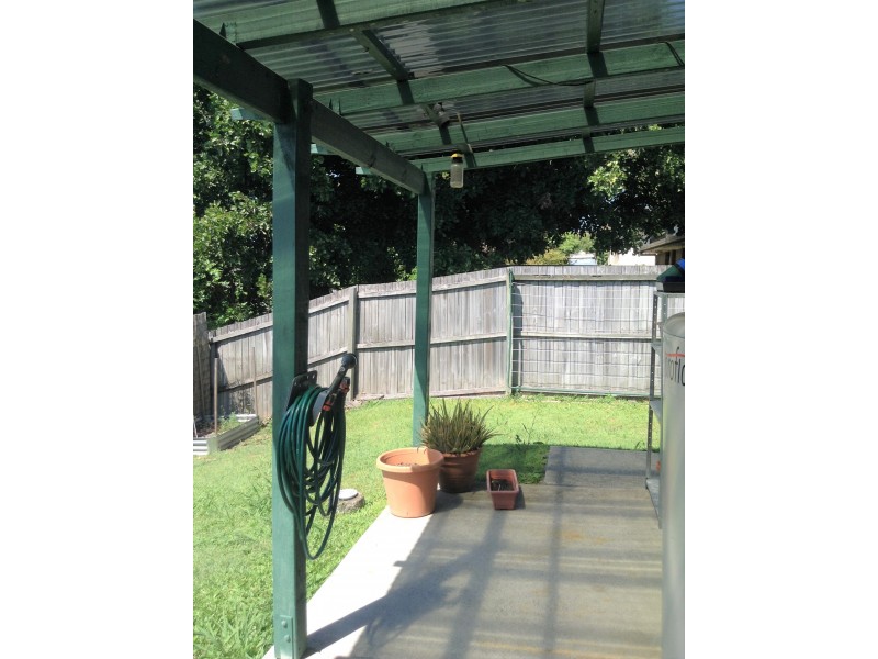 2/51 Kumbari Avenue, Southport QLD 4215