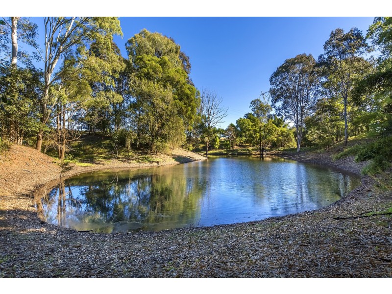 180-182 Sharon Drive, North Maclean QLD 4280