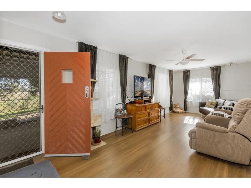 180-182 Sharon Drive, North Maclean QLD 4280