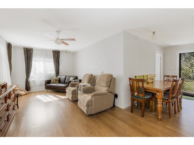 180-182 Sharon Drive, North Maclean QLD 4280