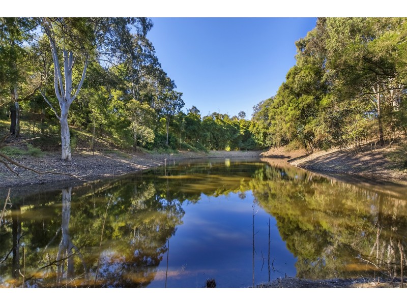 180-182 Sharon Drive, North Maclean QLD 4280