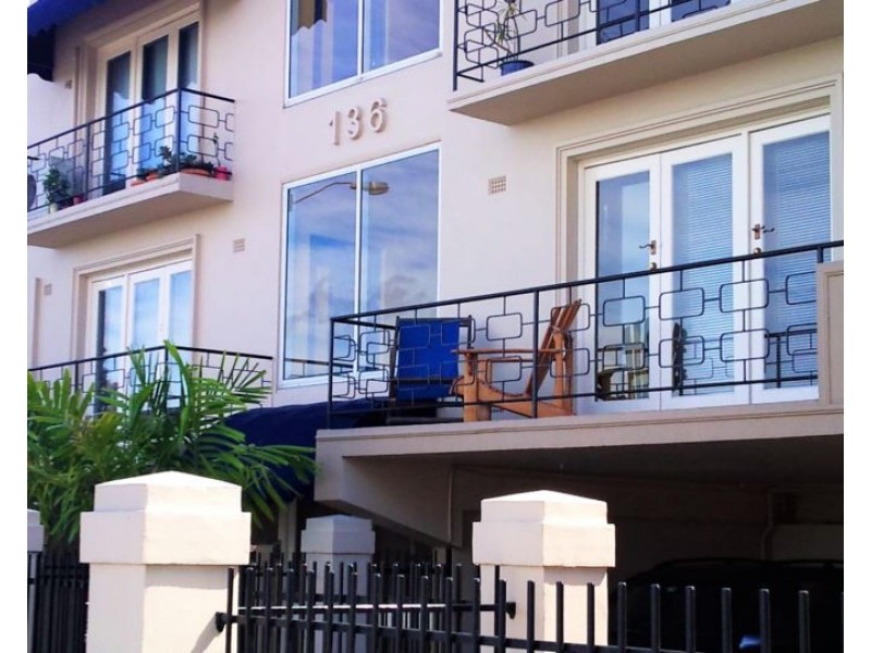 3/136 Kingsford Smith Drive, Hamilton QLD 4007