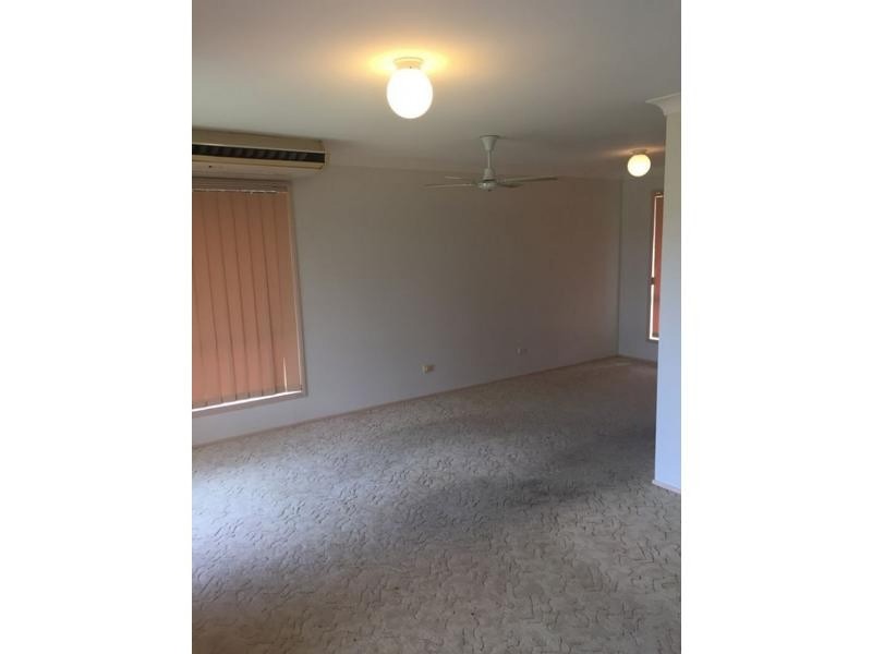 10 The Cross Road, Currumbin Waters QLD 4223