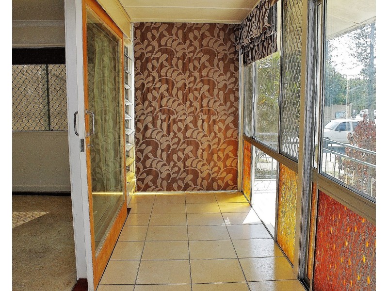 74 Logan Street, Beenleigh QLD 4207