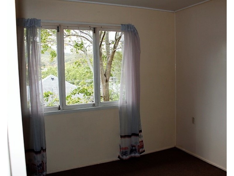 3 Flynn Street, Holland Park West QLD 4121