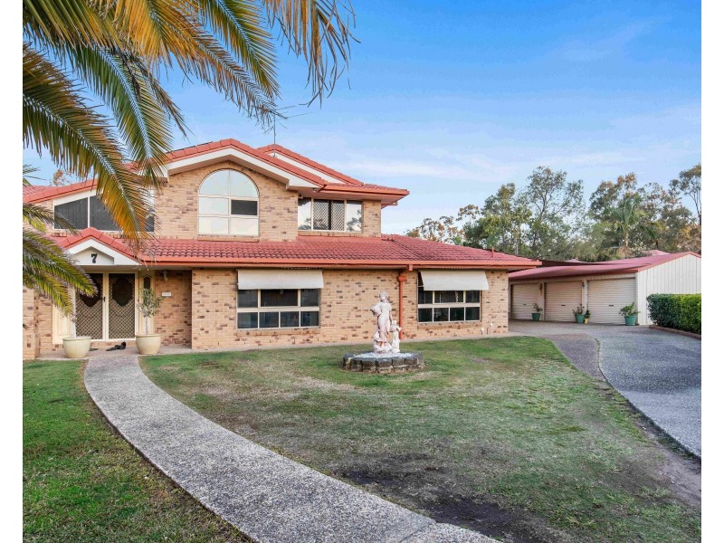 7-11 Eildon Close, Munruben QLD 4125